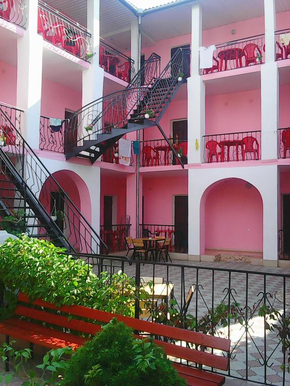 Мини-гостиница "Розовый домик" - фото - 7